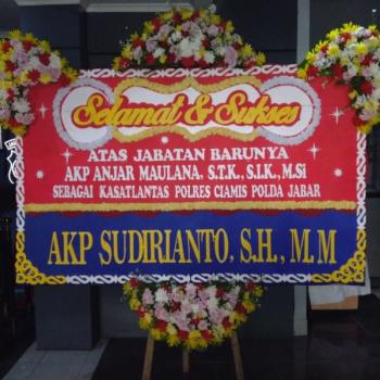 Karangan Bunga Selamat dan Sukses